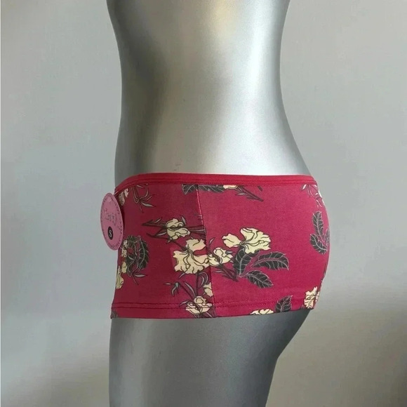 FREE 🆕🐝Low Rise Boyshorts Panties - Picture 5 of 16